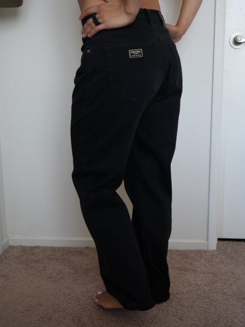 Prada Men’s Slim Jeans in Black with Leather Logo Patch - Picture 9 of 11